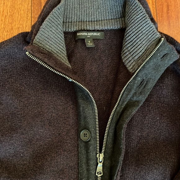 Banana Republic Purple Men’s Zip Up Sweater - Picture 2 of 5
